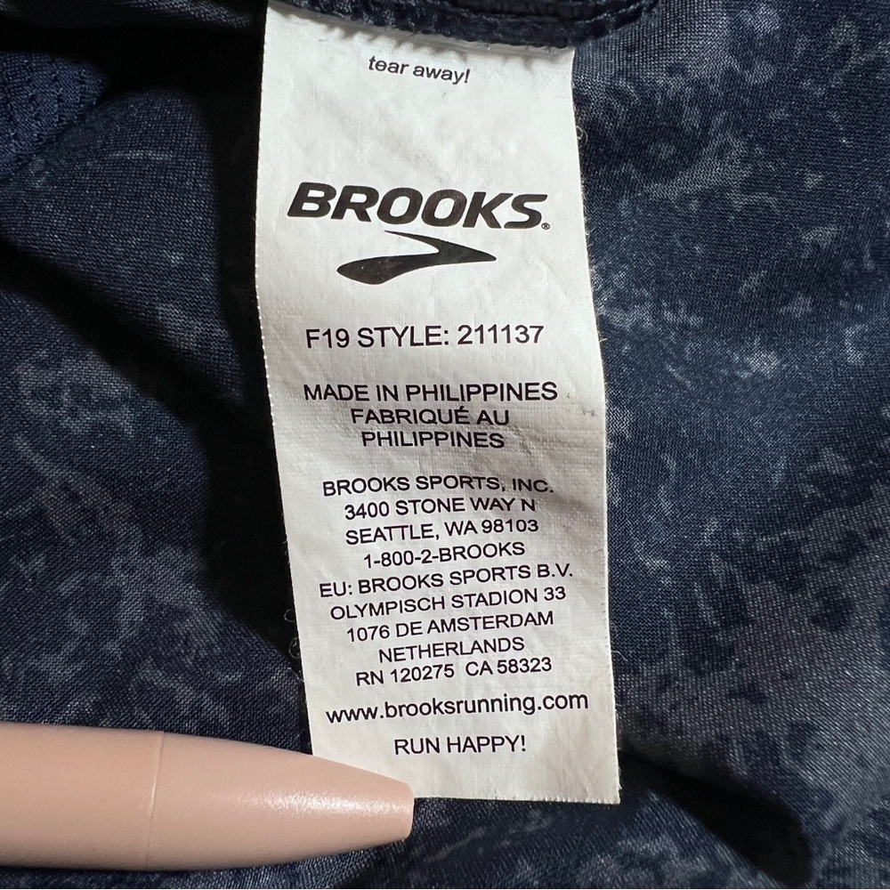 Brooks Dark Blue Running Shorts Size XL - Picture 5 of 12